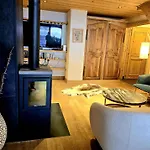 Charming Duplex In Hameau Des Pistes In Out * Megève