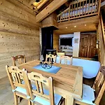 Apartment Charming Duplex In Hameau Des Pistes In Out Megeve